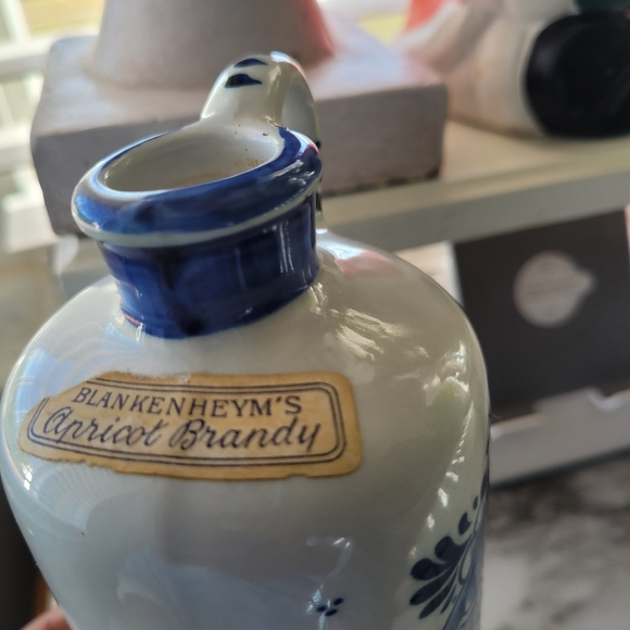 VTG hand painted Holland blue and white porcelain jug - Picture 4 of 9